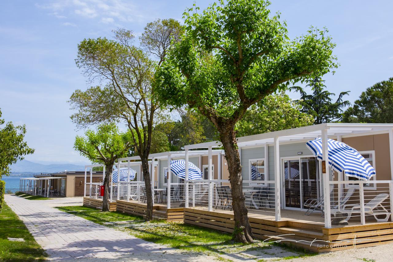 Hotel Camping Bergamini Peschiera del Garda Exterior foto